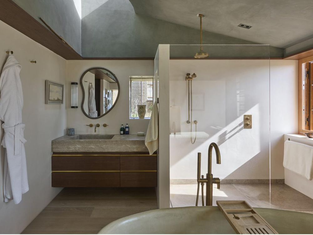 Complete high-end bathroom interior, private residence